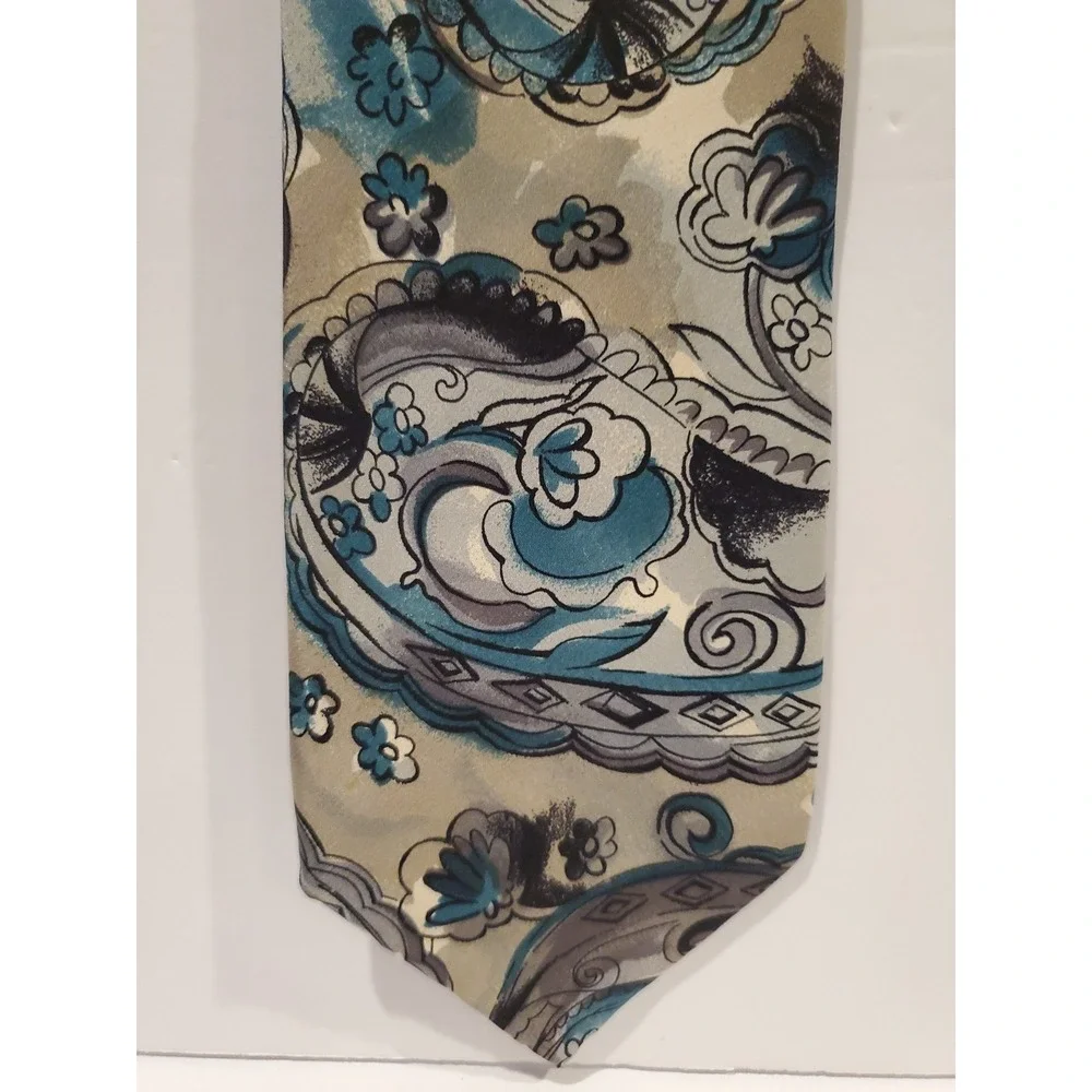 Danielli Milano Silk Necktie - Made in Italy - Blue Gray Paisley Abstract